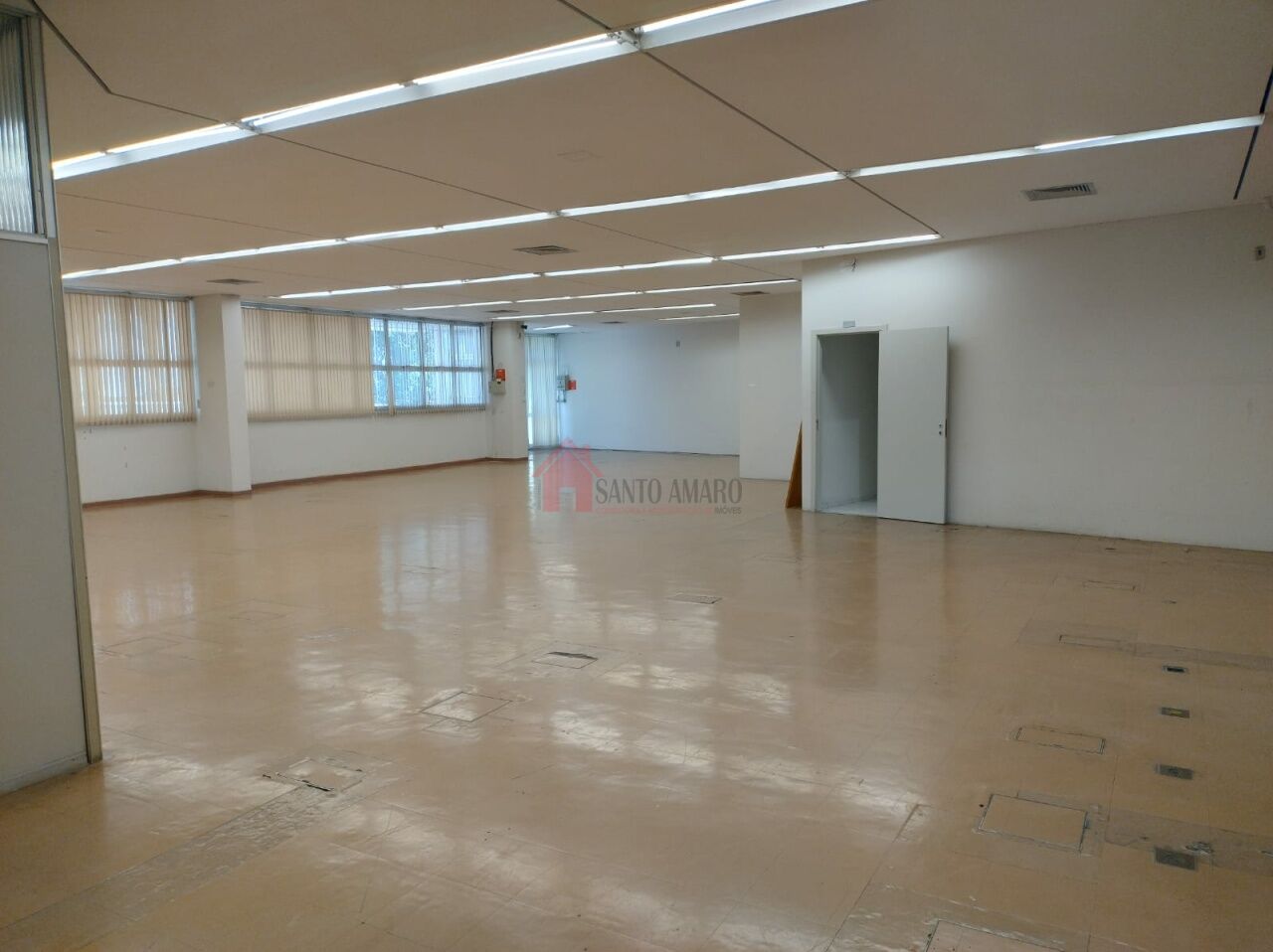 Prédio para Venda - SANTO AMARO