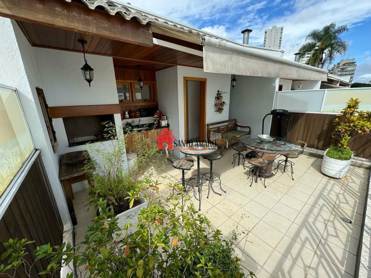 Condomínio para Venda - JARDIM HÍPICO