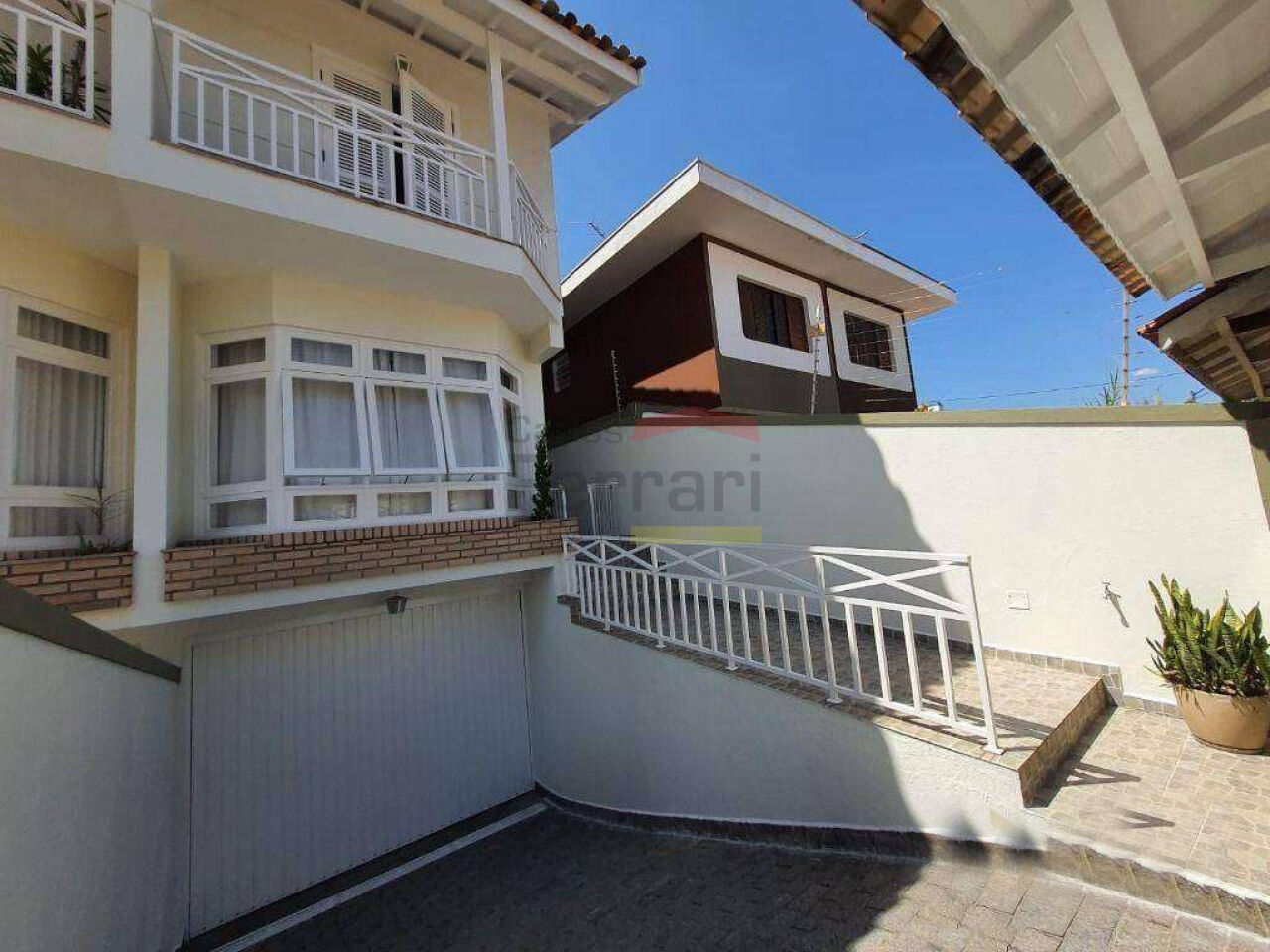 Foto 0