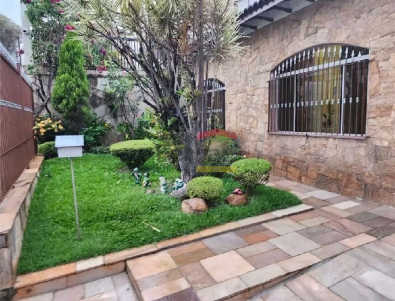Foto 0