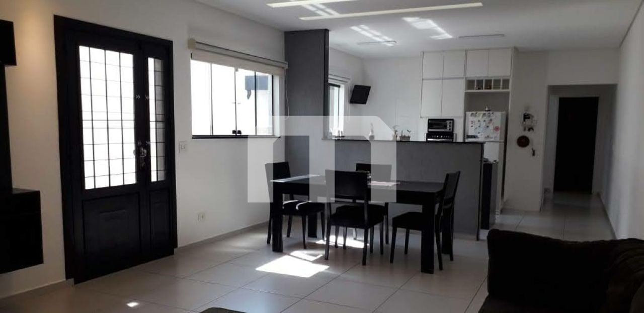 Casa Térrea para Venda - Vila Graciosa