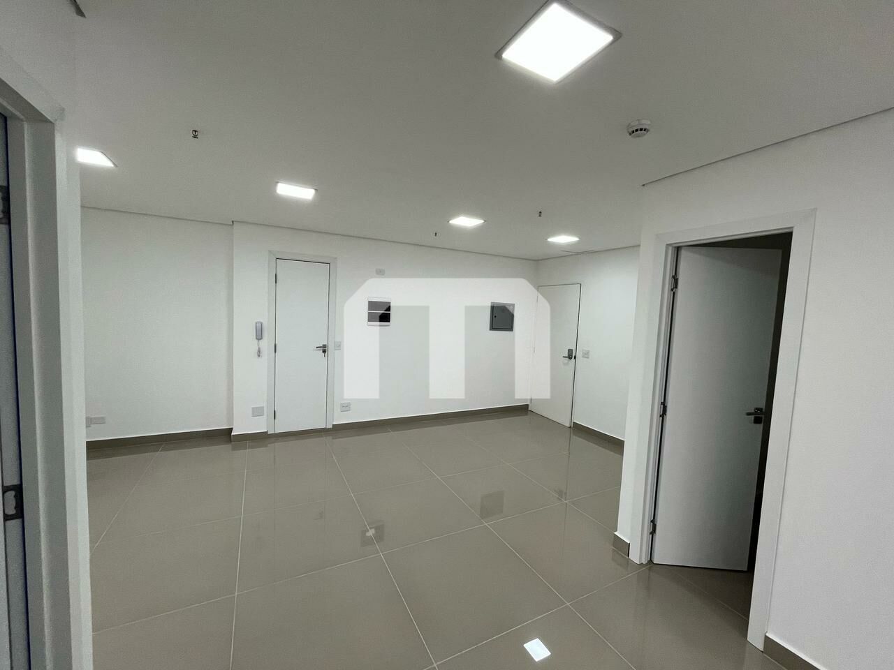 Sala para Venda - Jardim Anália Franco