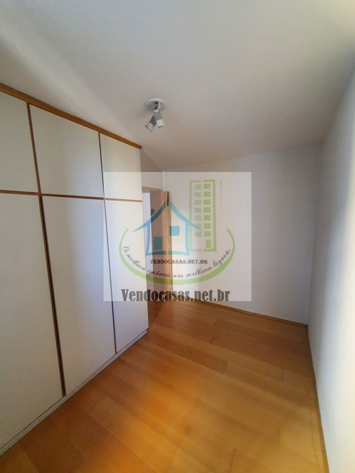Apartamento à venda com 3 quartos, 75m² - Foto 13