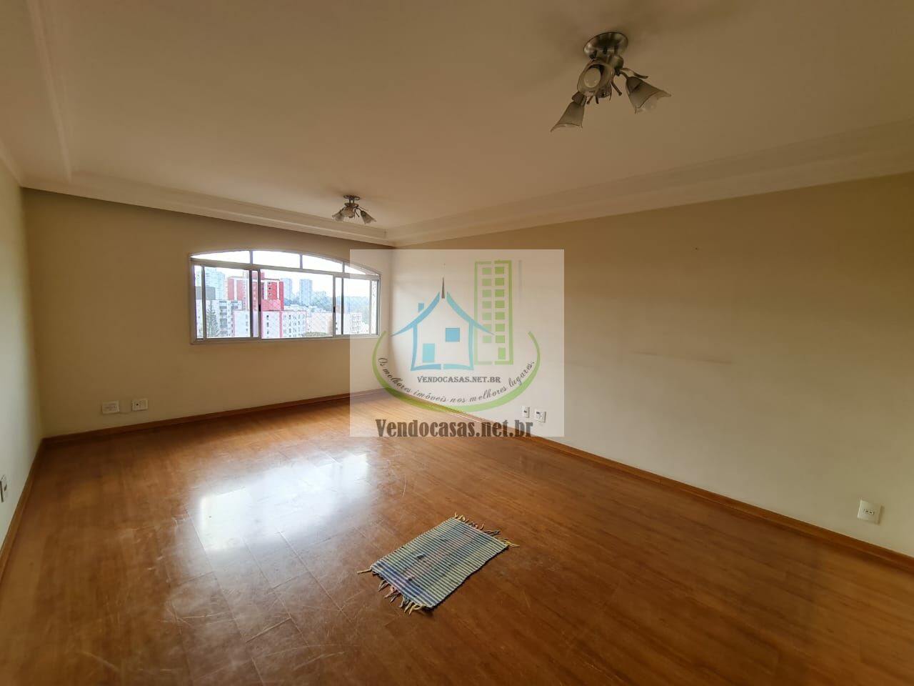 Apartamento à venda com 3 quartos, 86m² - Foto 1