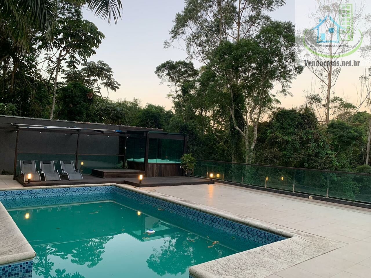 Casa de Condomínio à venda com 6 quartos, 600m² - Foto 1