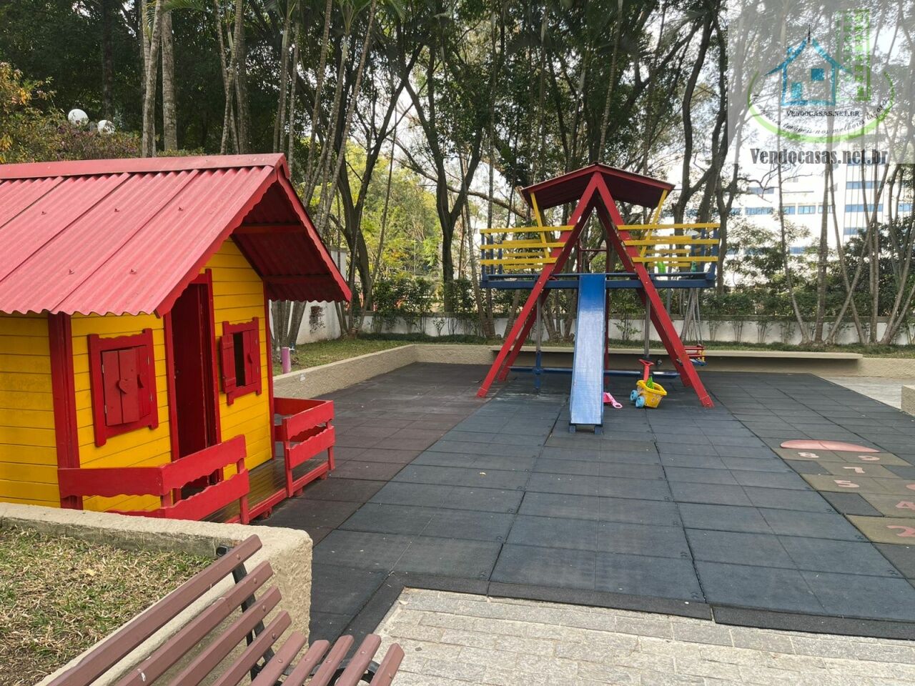 Apartamento à venda com 3 quartos, 80m² - Foto 13