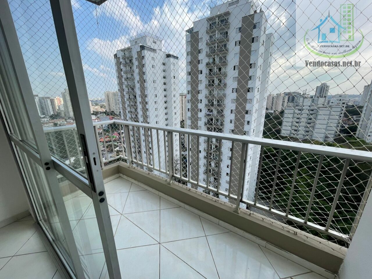 Apartamento à venda com 3 quartos, 80m² - Foto 7