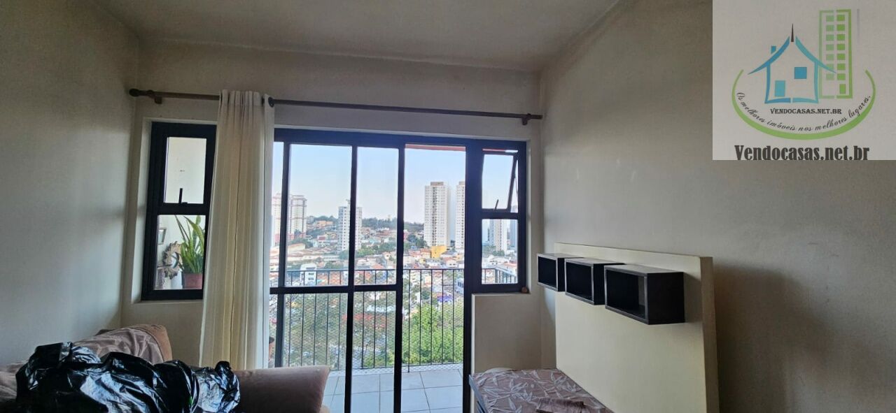Apartamento à venda com 3 quartos, 76m² - Foto 1