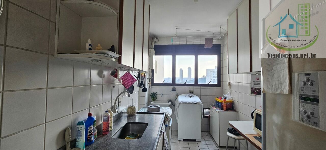 Apartamento à venda com 3 quartos, 76m² - Foto 4