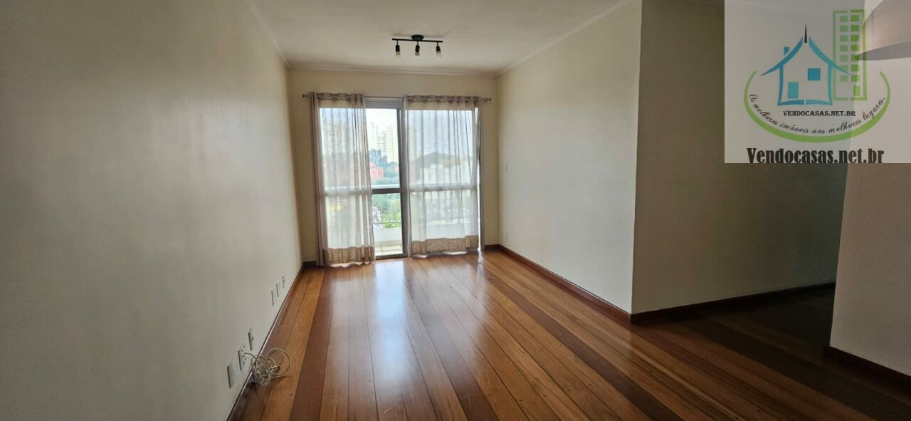 Apartamento à venda com 3 quartos, 80m² - Foto 1