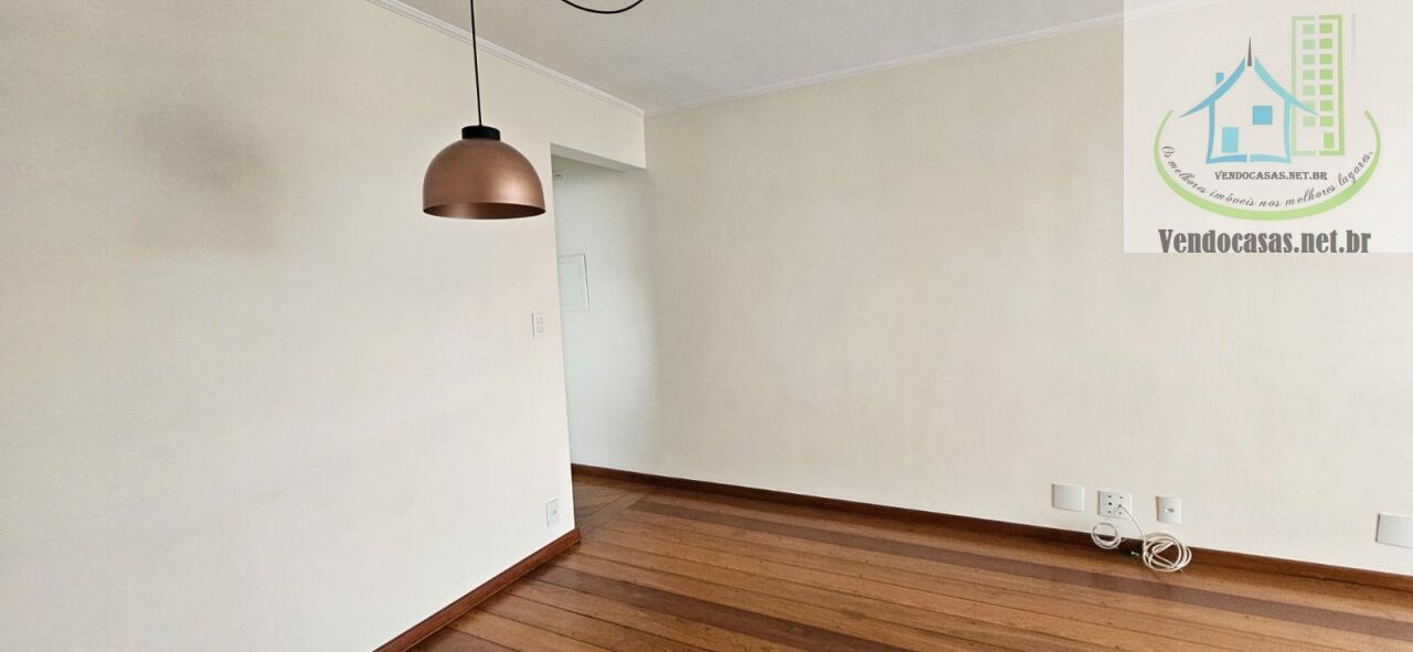 Apartamento à venda com 3 quartos, 80m² - Foto 2