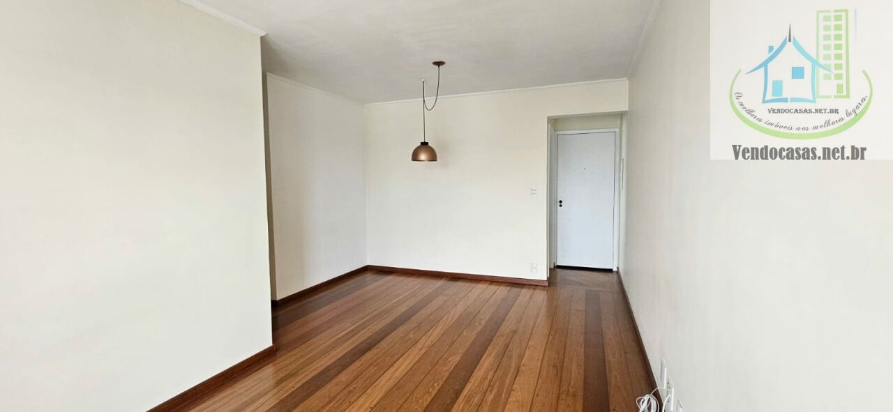 Apartamento à venda com 3 quartos, 80m² - Foto 3