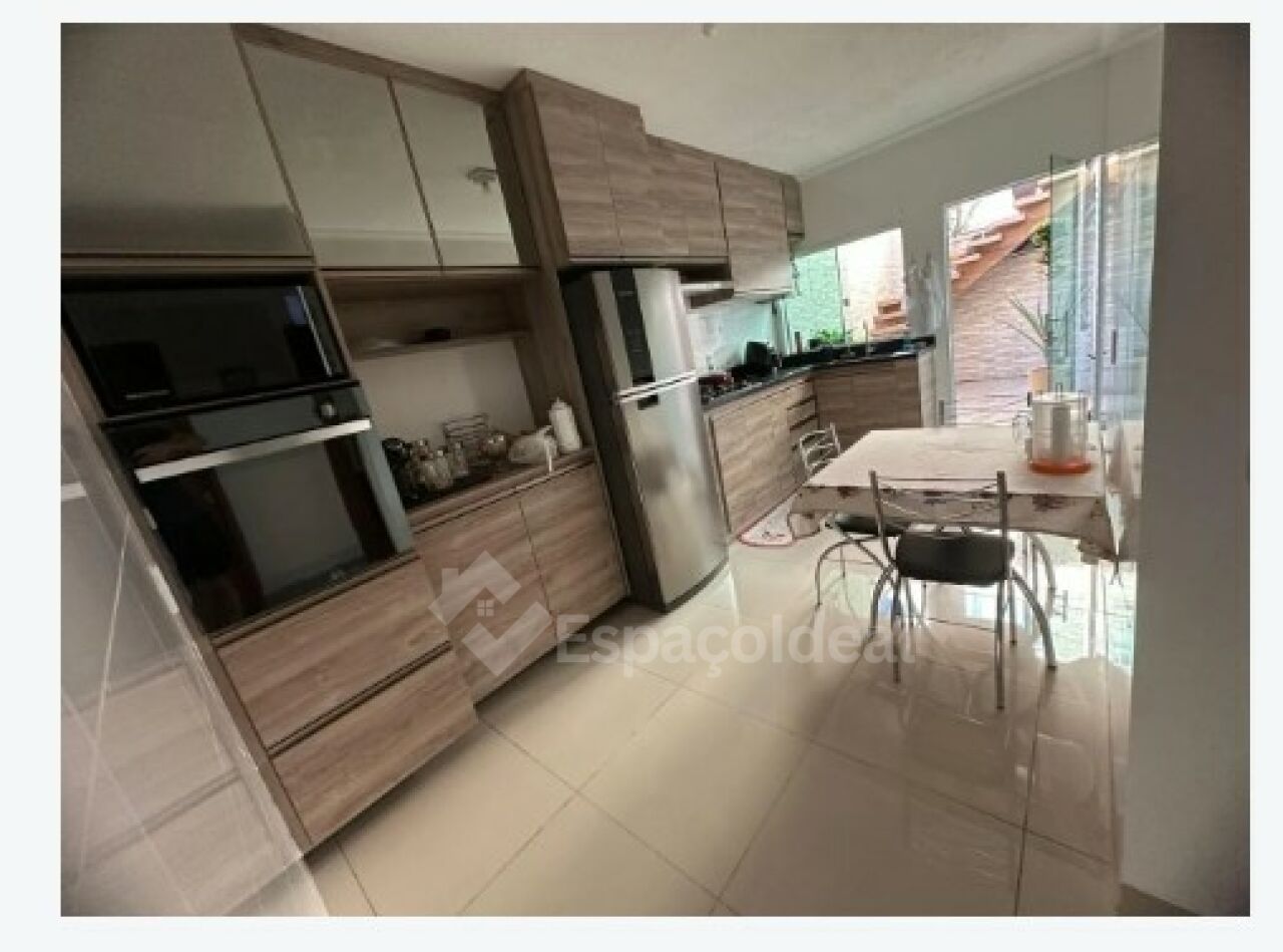 Casa, 2 quartos, 200 m² - Foto 17