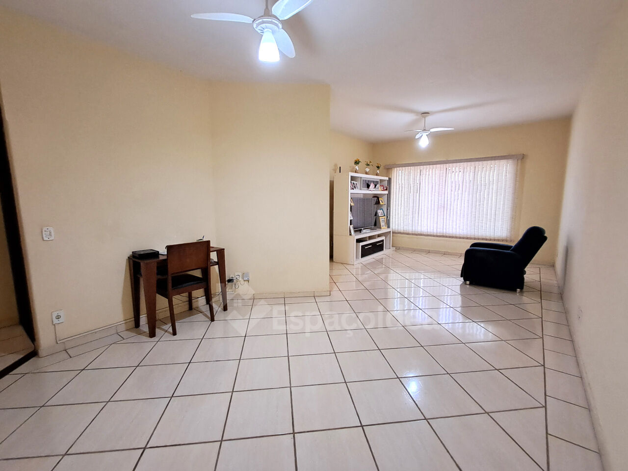 Casa, 3 quartos, 198 m² - Foto 2