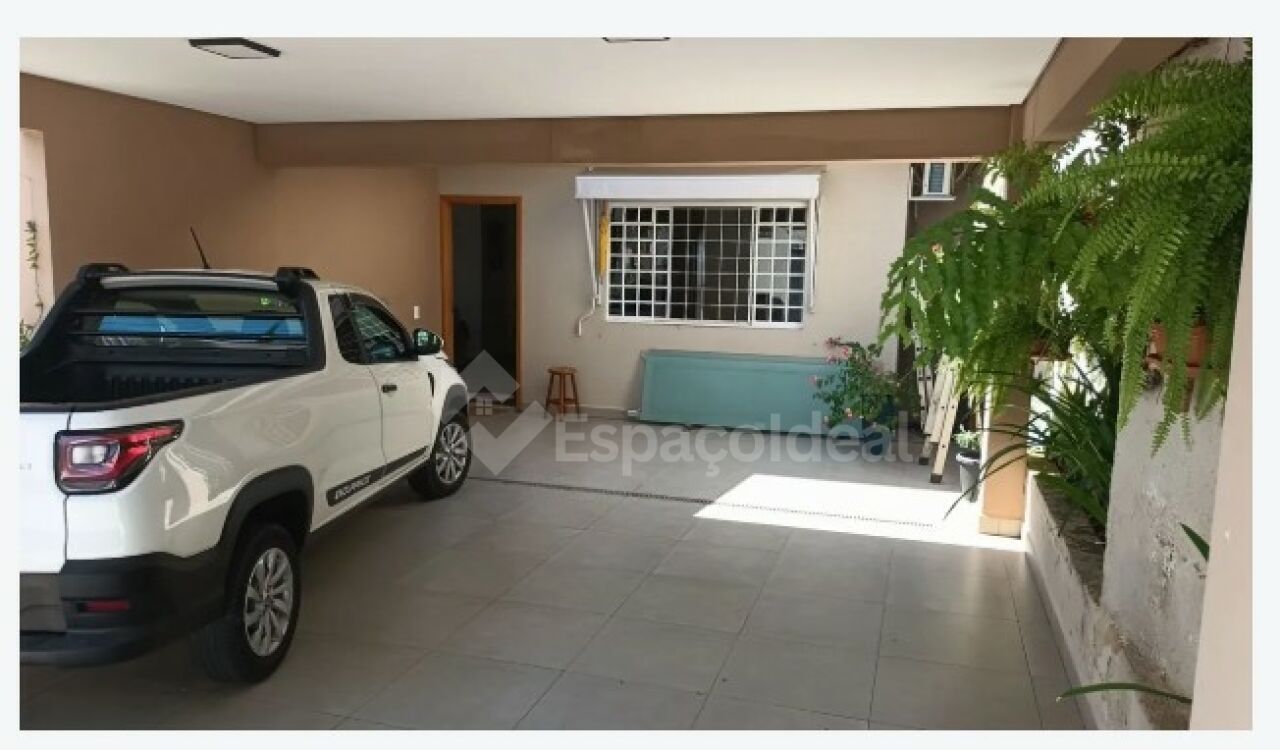 Casa, 3 quartos, 233 m² - Foto 3