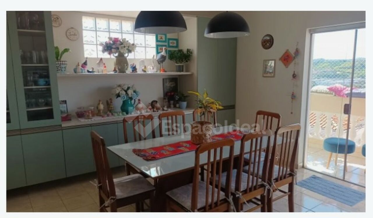 Casa, 3 quartos, 233 m² - Foto 11
