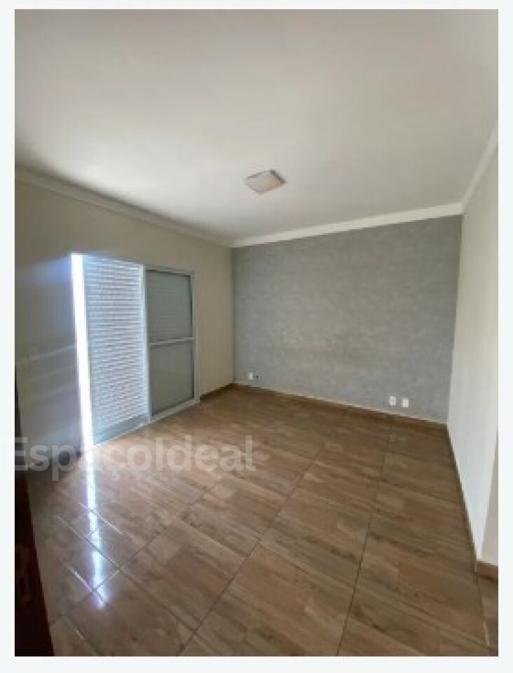 Casa, 3 quartos, 250 m² - Foto 13