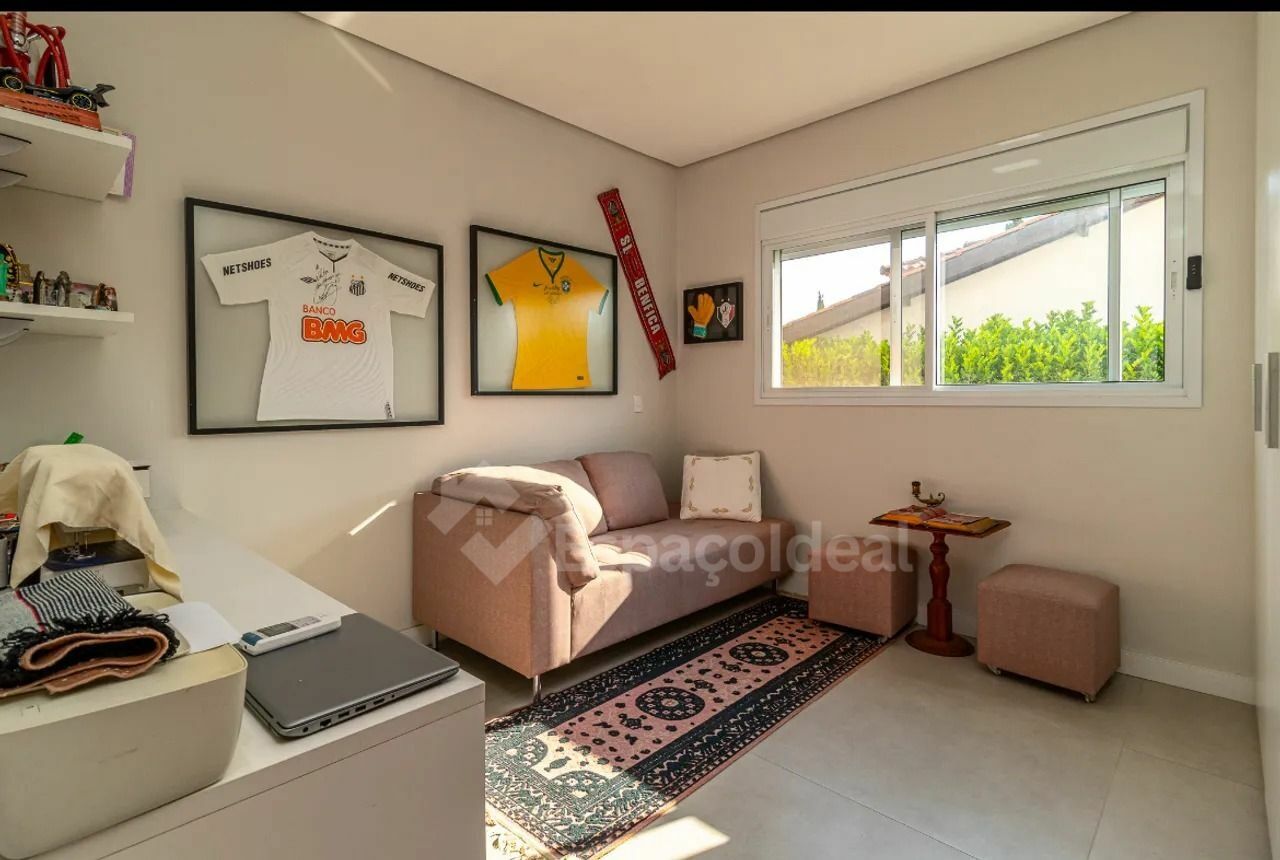 Casa, 3 quartos, 285 m² - Foto 15