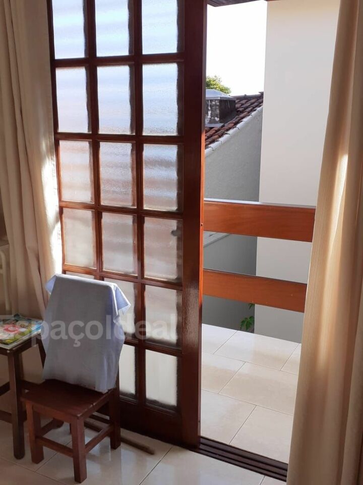 Casa, 3 quartos, 186 m² - Foto 2