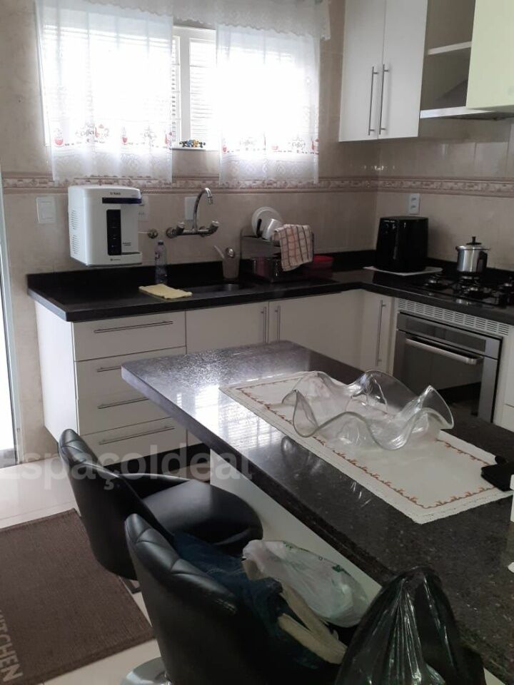 Casa, 3 quartos, 186 m² - Foto 12
