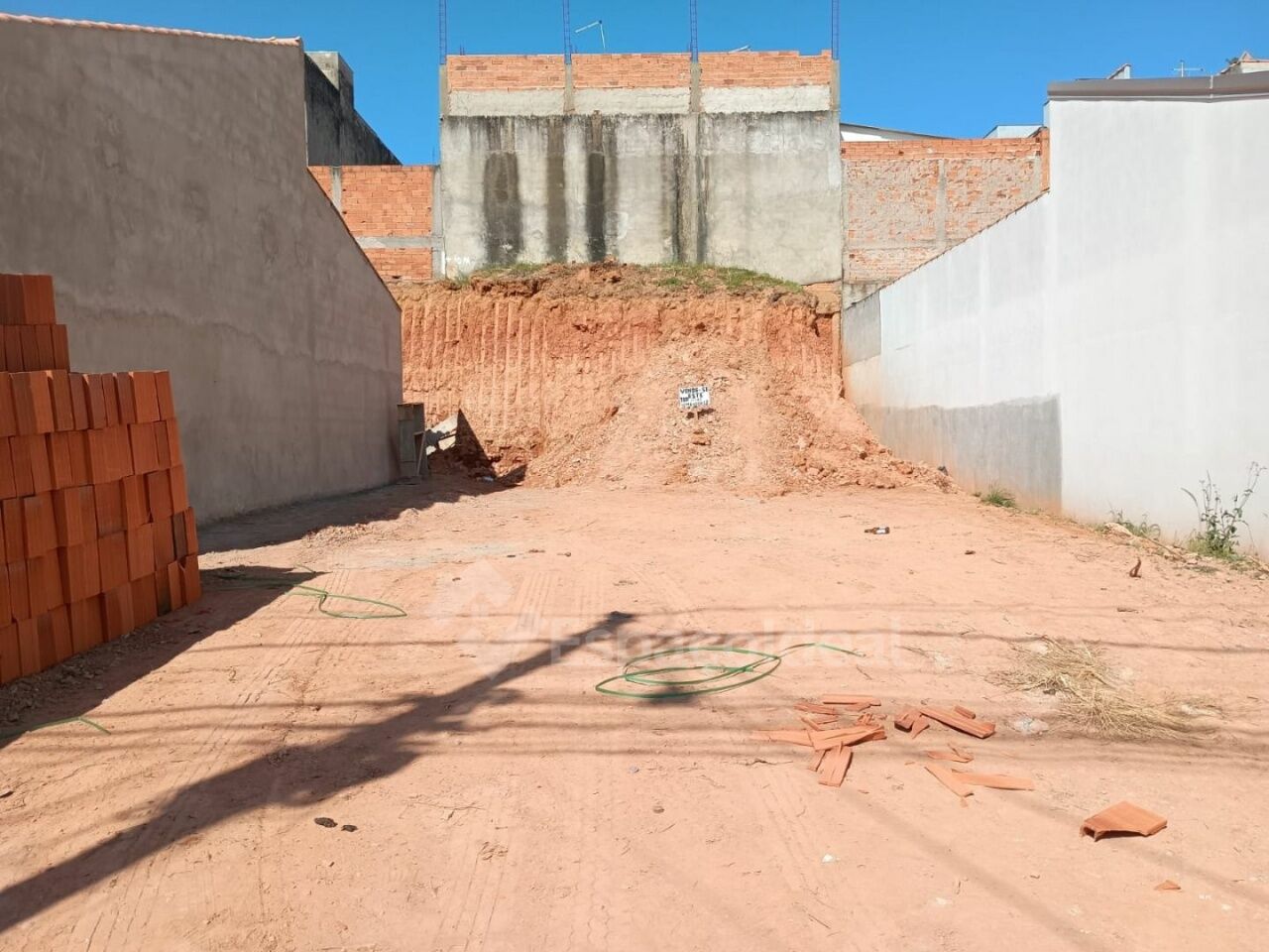 Terreno, 250 m² - Foto 1