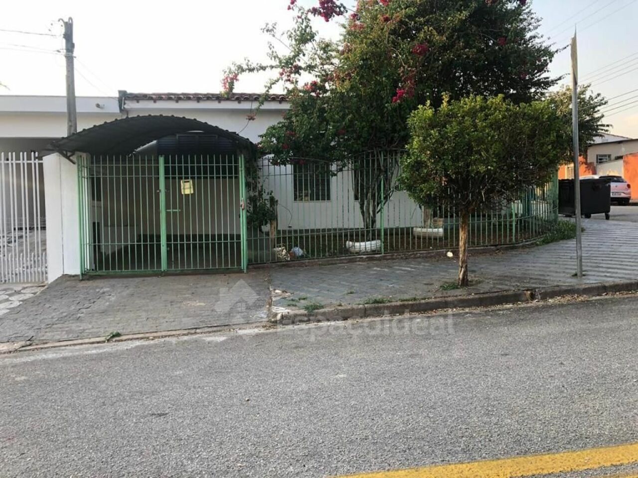 Casa, 5 quartos, 90 m² - Foto 1