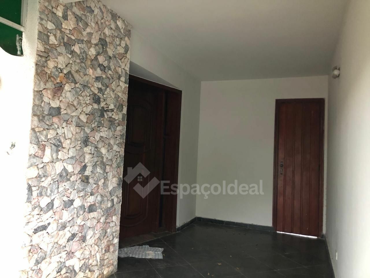 Casa, 5 quartos, 90 m² - Foto 3