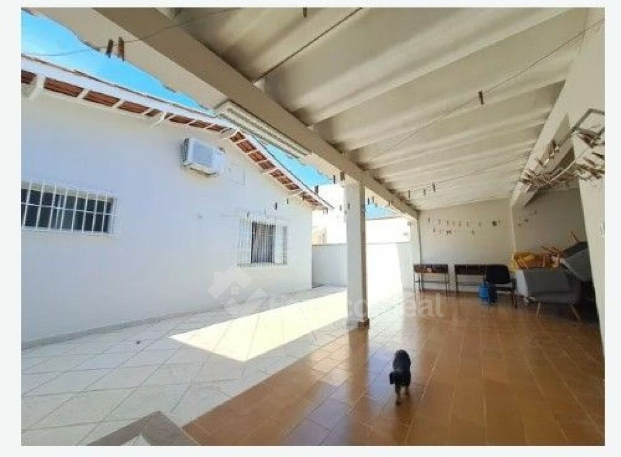Casa, 3 quartos, 360 m² - Foto 2