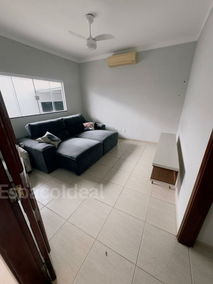 Casa, 3 quartos, 98 m² - Foto 2