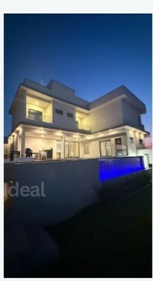 Casa, 4 quartos, 300 m² - Foto 1