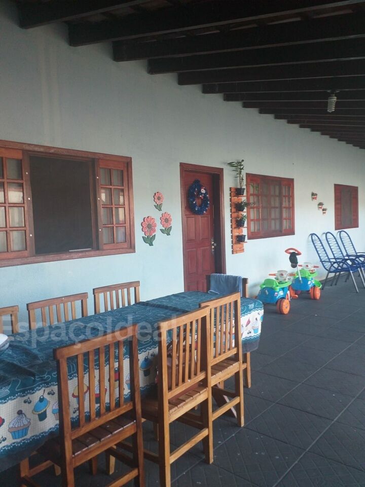 Casa, 2 quartos, 174 m² - Foto 1
