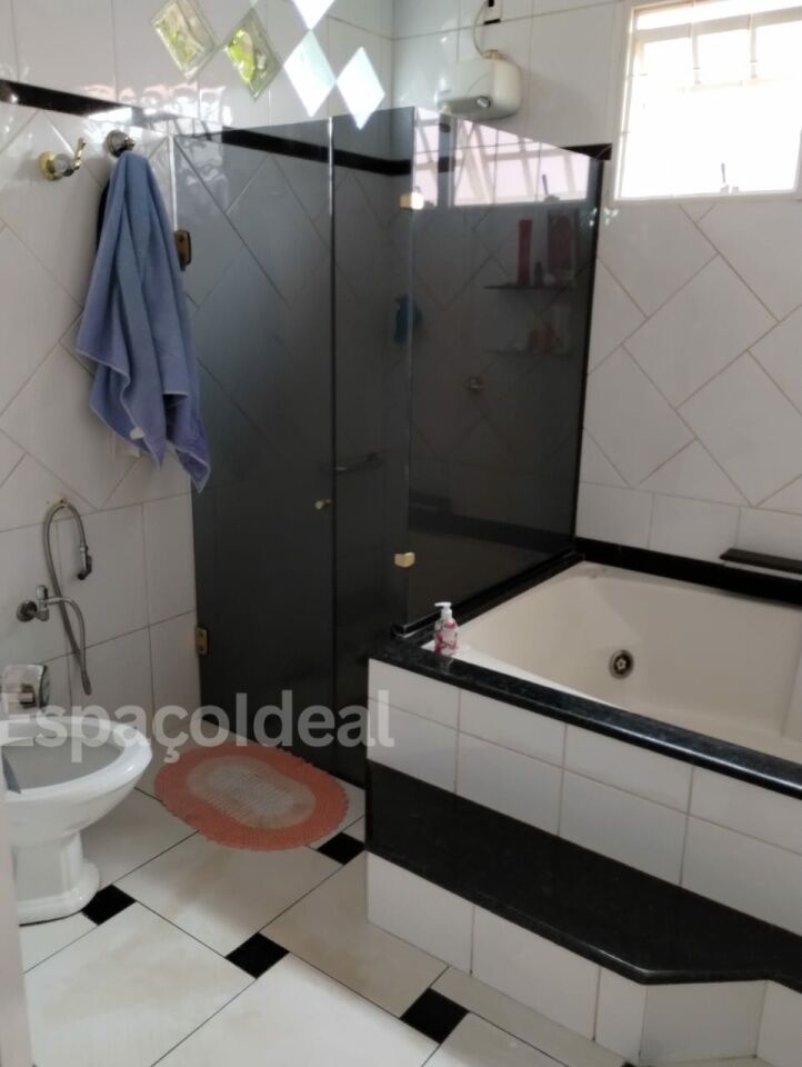 Casa, 4 quartos, 213 m² - Foto 22