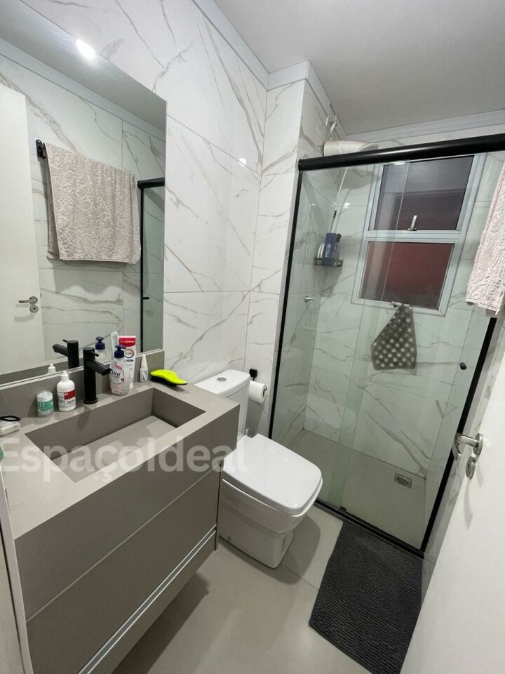 Apartamento à venda e aluguel com 2 quartos, 50m² - Foto 12