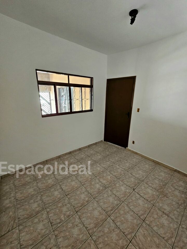 Casa, 3 quartos, 133 m² - Foto 3