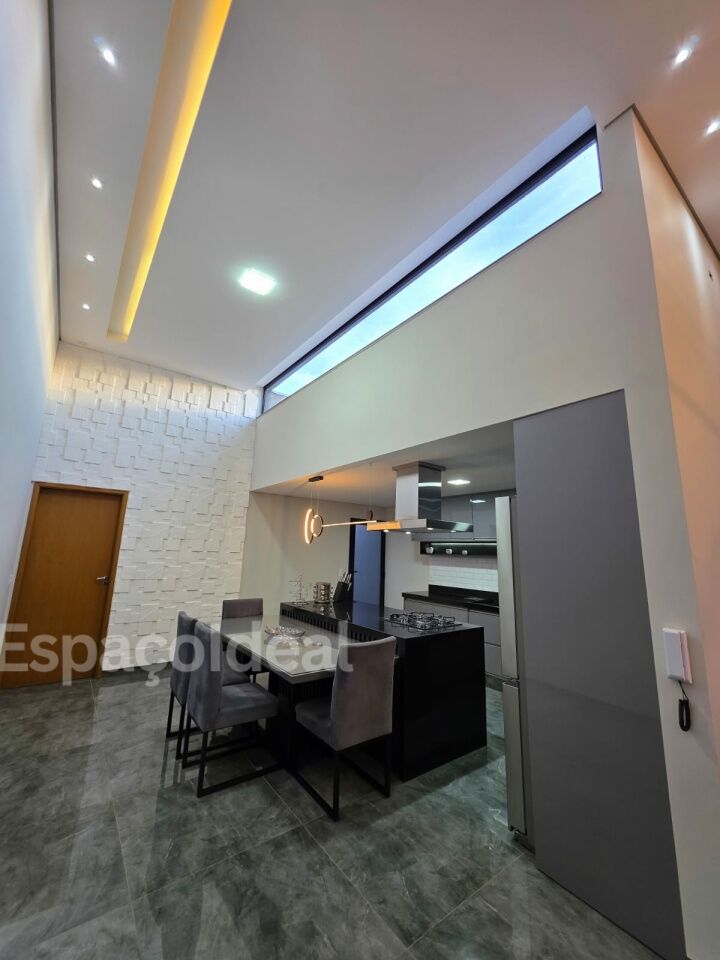 Casa, 3 quartos, 200 m² - Foto 2