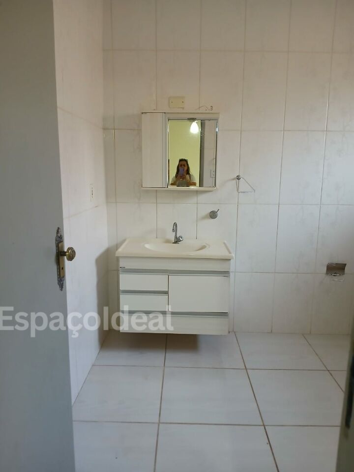 Casa, 2 quartos, 188 m² - Foto 1