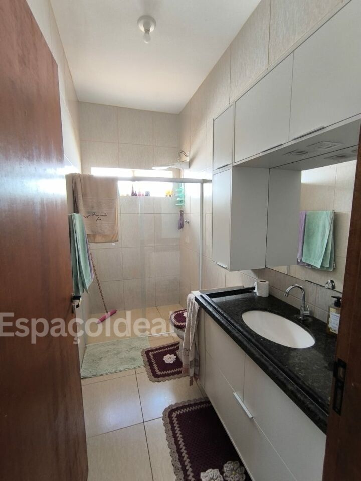 Casa, 4 quartos, 250 m² - Foto 11