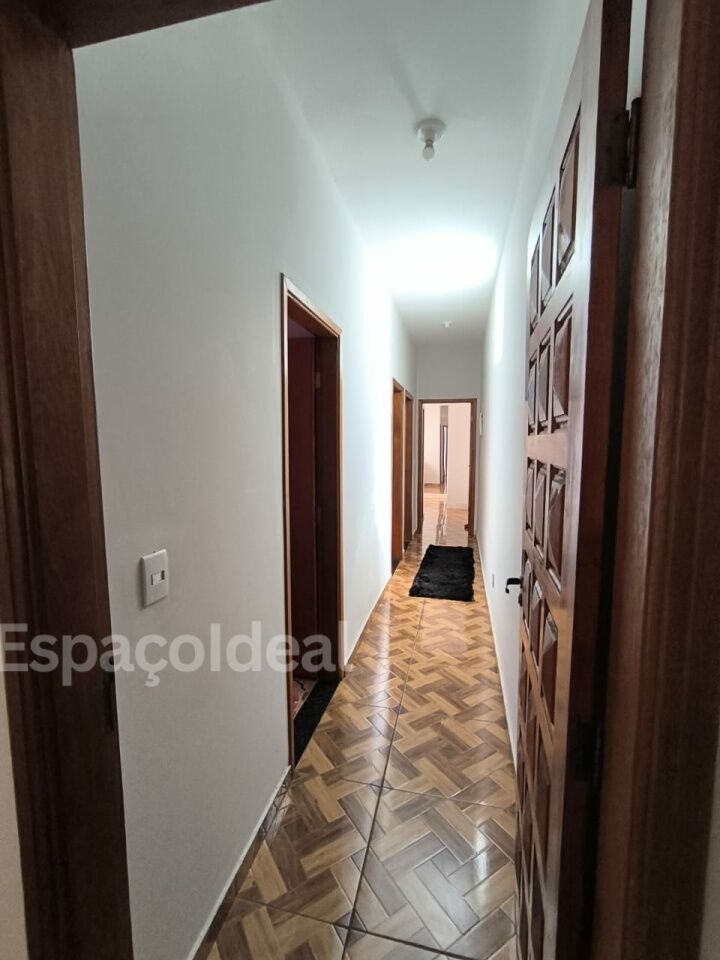 Casa, 4 quartos, 250 m² - Foto 13
