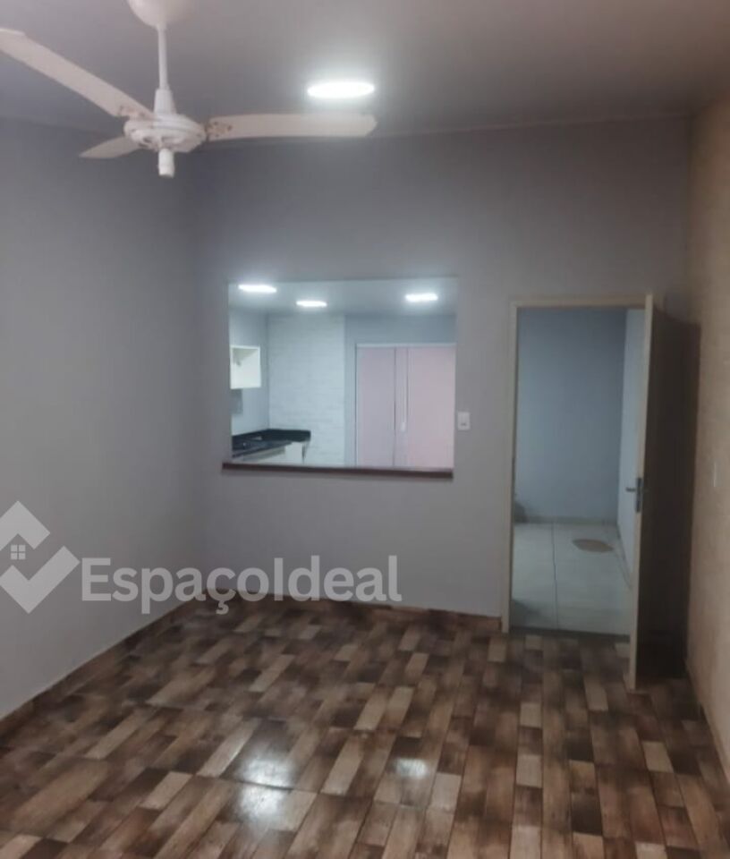 Casa, 3 quartos, 156 m² - Foto 4