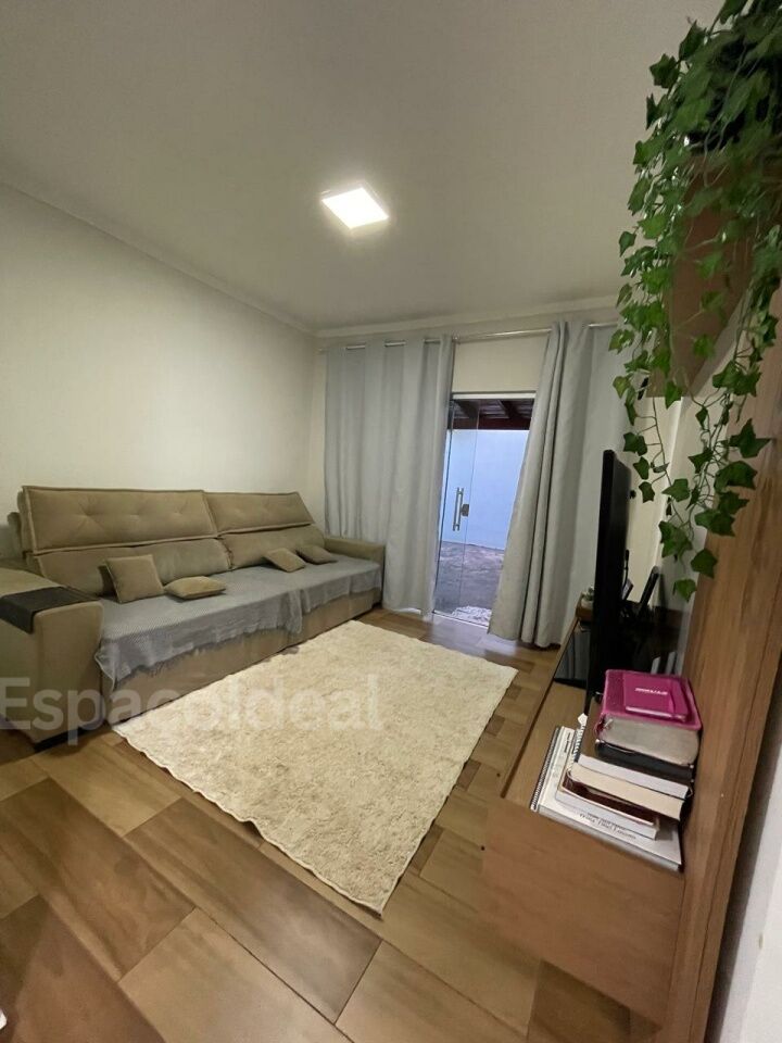Casa, 2 quartos, 83 m² - Foto 1