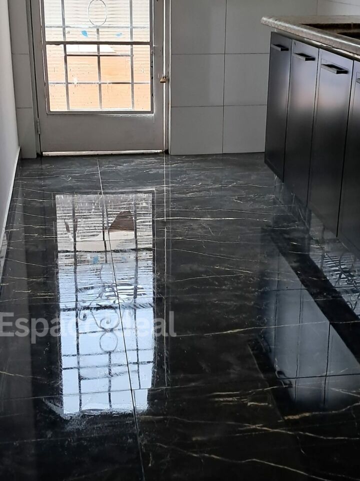 Casa, 3 quartos, 238 m² - Foto 1