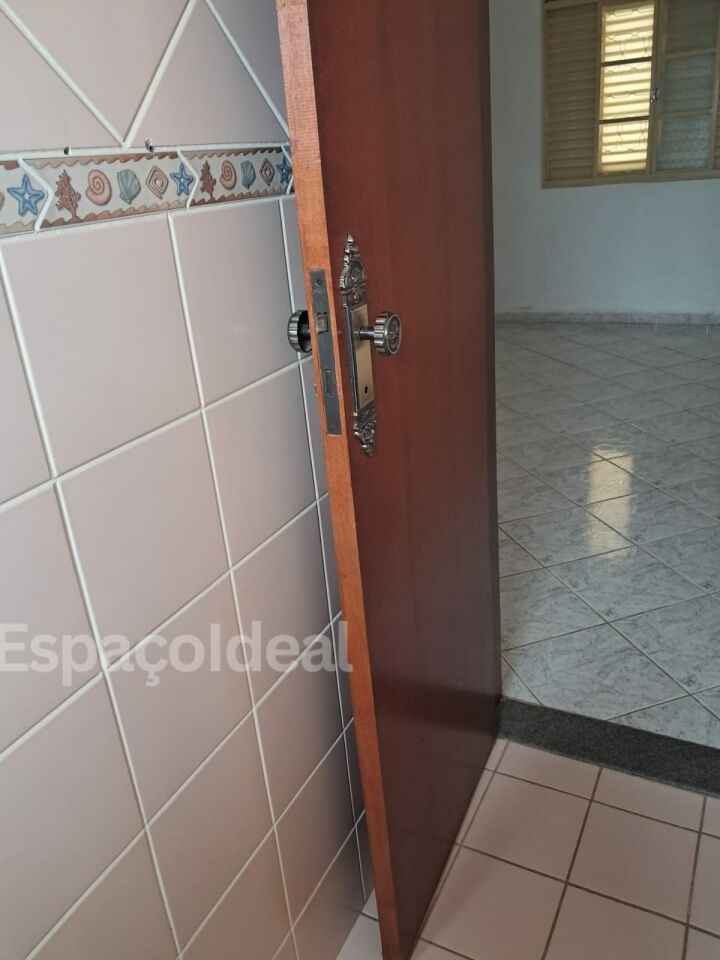 Casa, 3 quartos, 238 m² - Foto 20