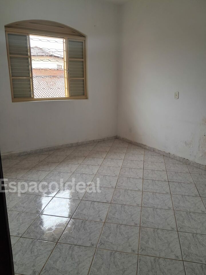 Casa, 3 quartos, 238 m² - Foto 36