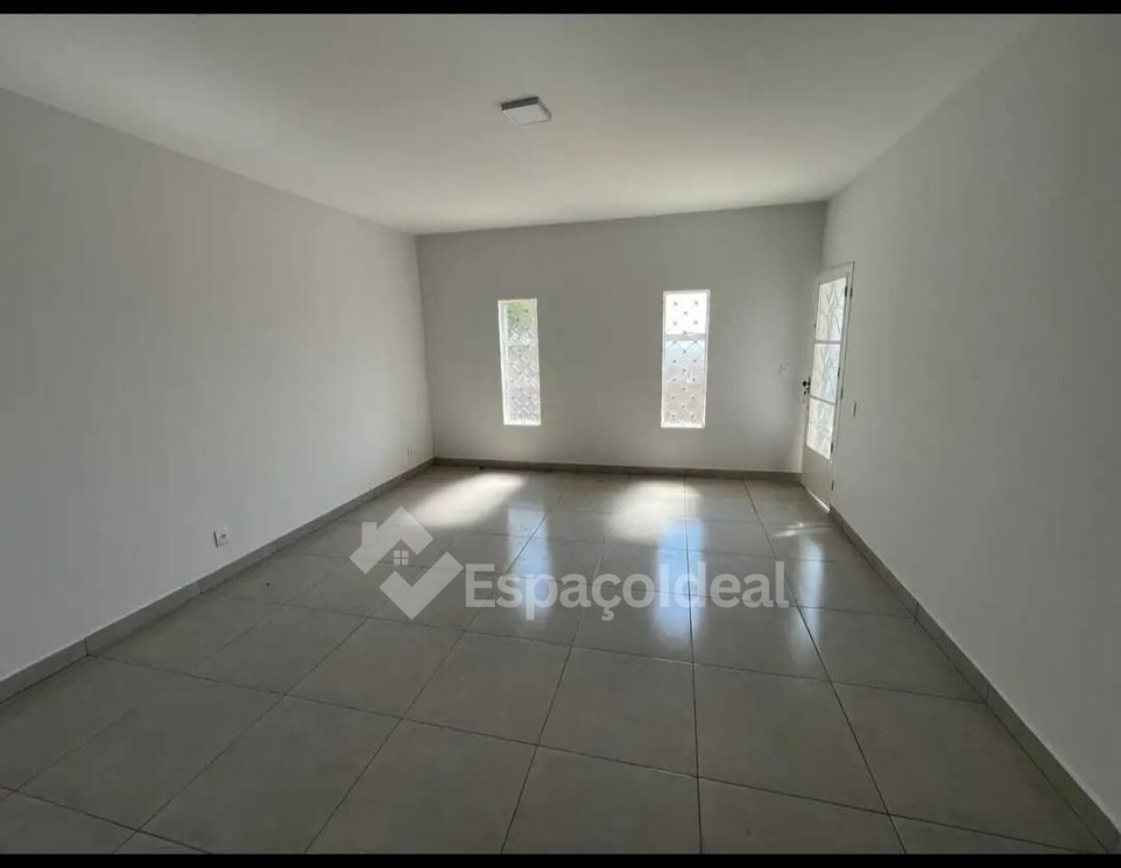 Casa, 3 quartos, 100 m² - Foto 2