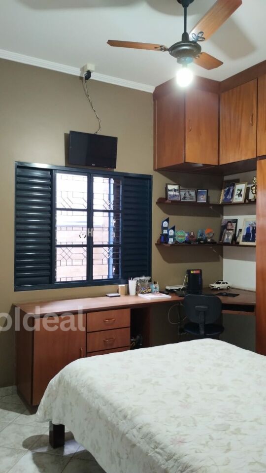 Casa, 3 quartos, 214 m² - Foto 11