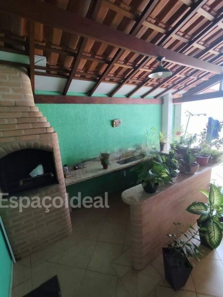 Casa, 3 quartos, 177 m² - Foto 2