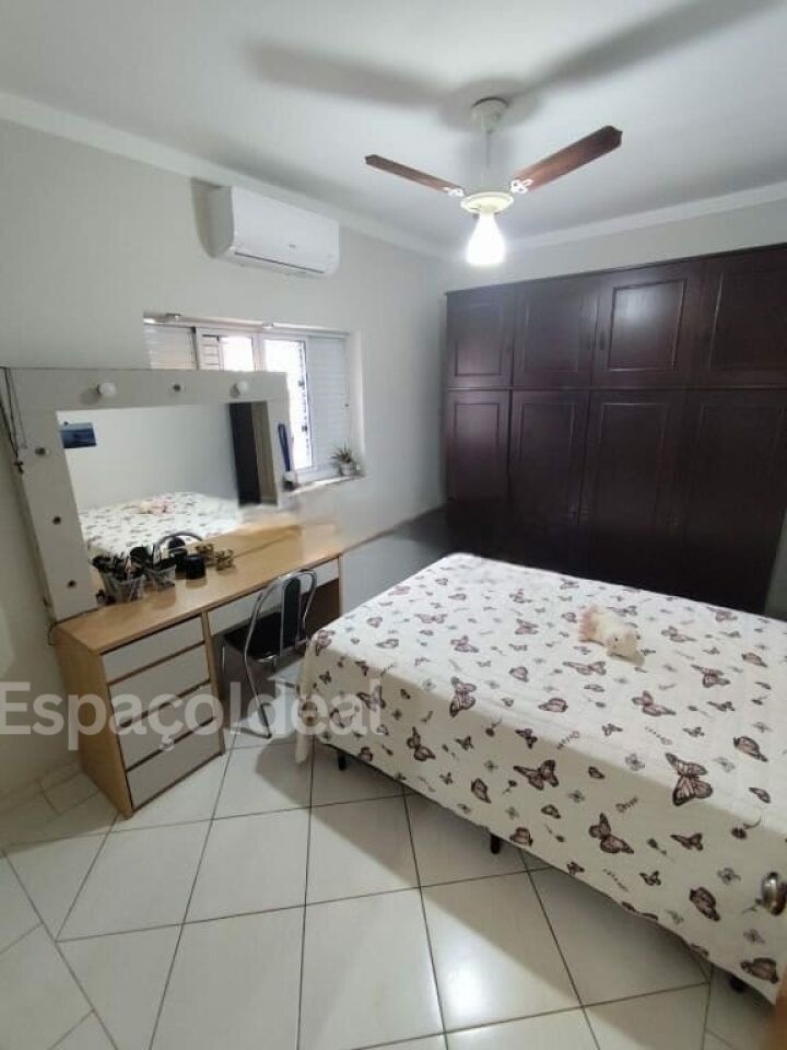 Casa, 3 quartos, 177 m² - Foto 9