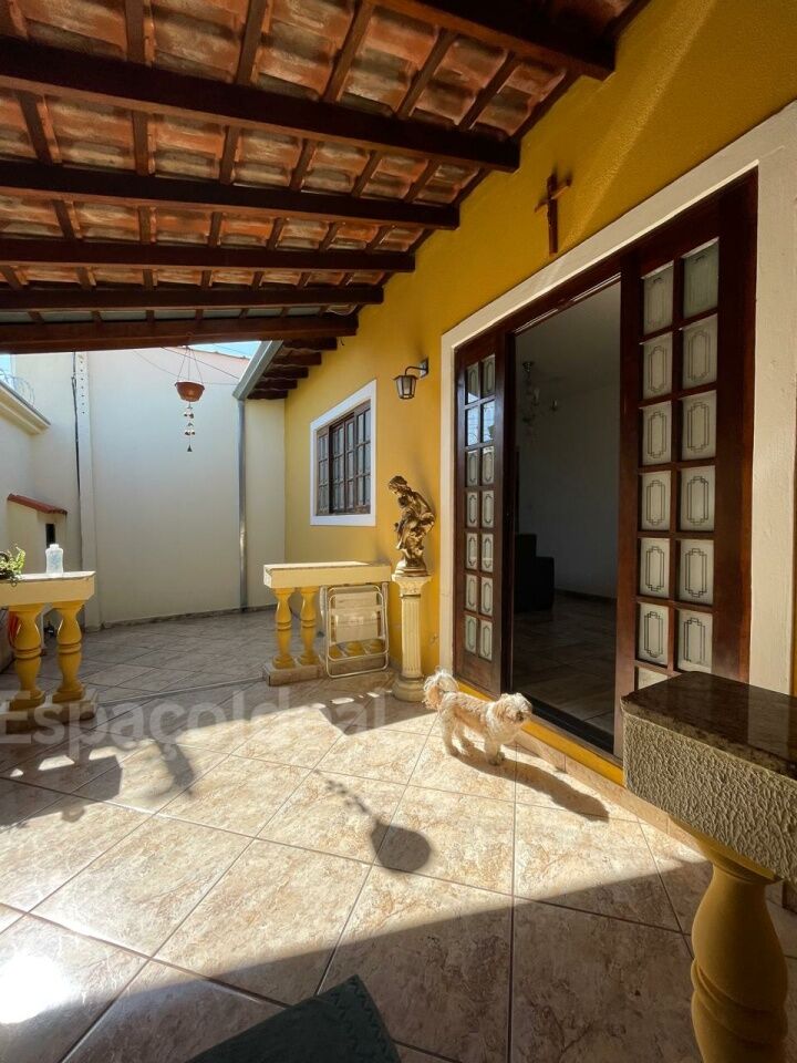 Casa, 3 quartos, 153 m² - Foto 1