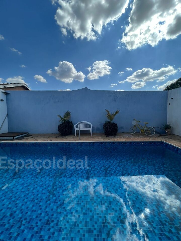 Casa, 2 quartos, 214 m² - Foto 2