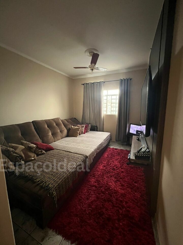 Casa, 2 quartos, 214 m² - Foto 4